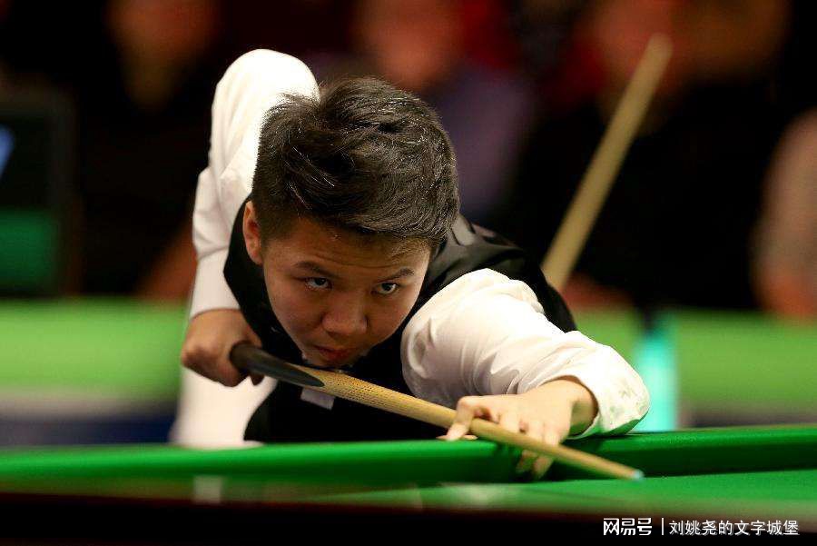 Kaiyun-莱万多夫斯基新星晋级下一阶段表现突出，FPX前途光明！上演精彩一战的简单介绍