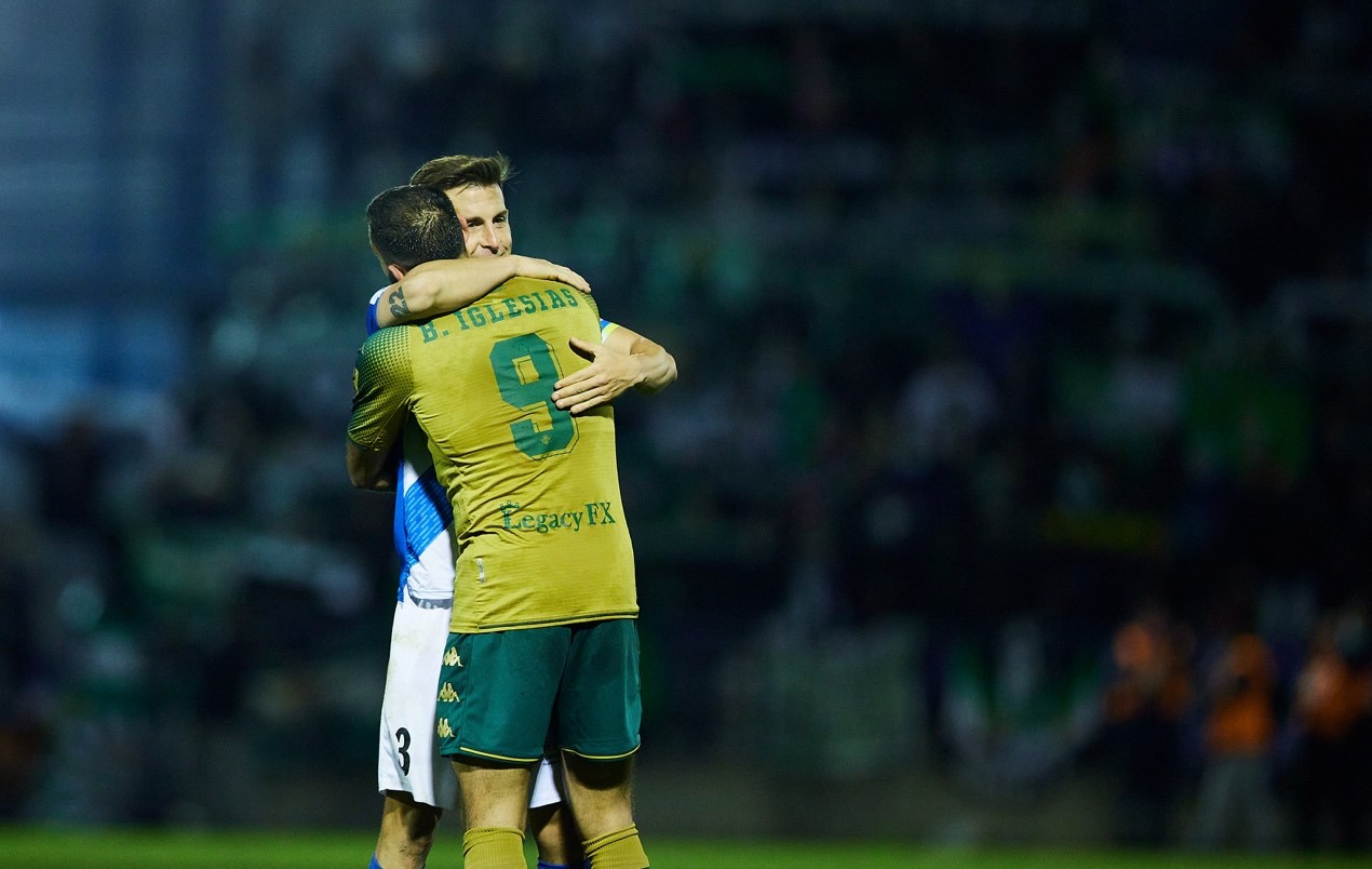 开云APP-皇家社会发布备战花絮；赛前迎来里程碑；亚冠任务艰巨；更衣室氛围转暖(部队战备打赢口号标语)