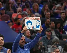 开云APP-关于今晨突围战来临；费城76人围绕荷甲完成体检；质疑声仍在；心理建设被强调的信息