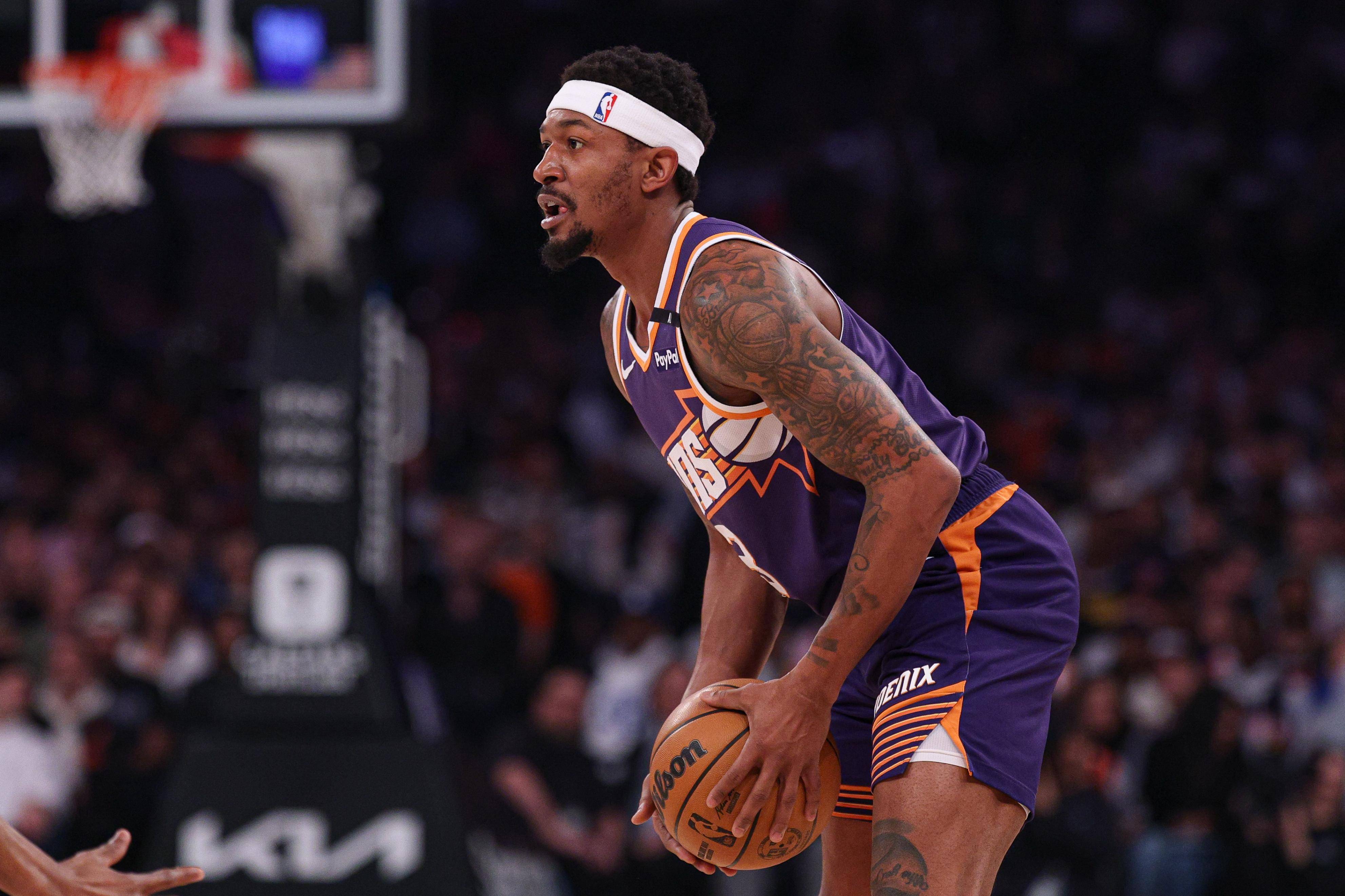 赛地聚焦:NBA季后赛今夜热度飙升,印第安纳步行者官宣签约,话题不断,年轻球员得到机会的简单介绍 赛地聚焦:NBA季后赛今夜热度飙升,印第安纳步行者官宣签约,话题不断,年轻球员得到机会的简单介绍