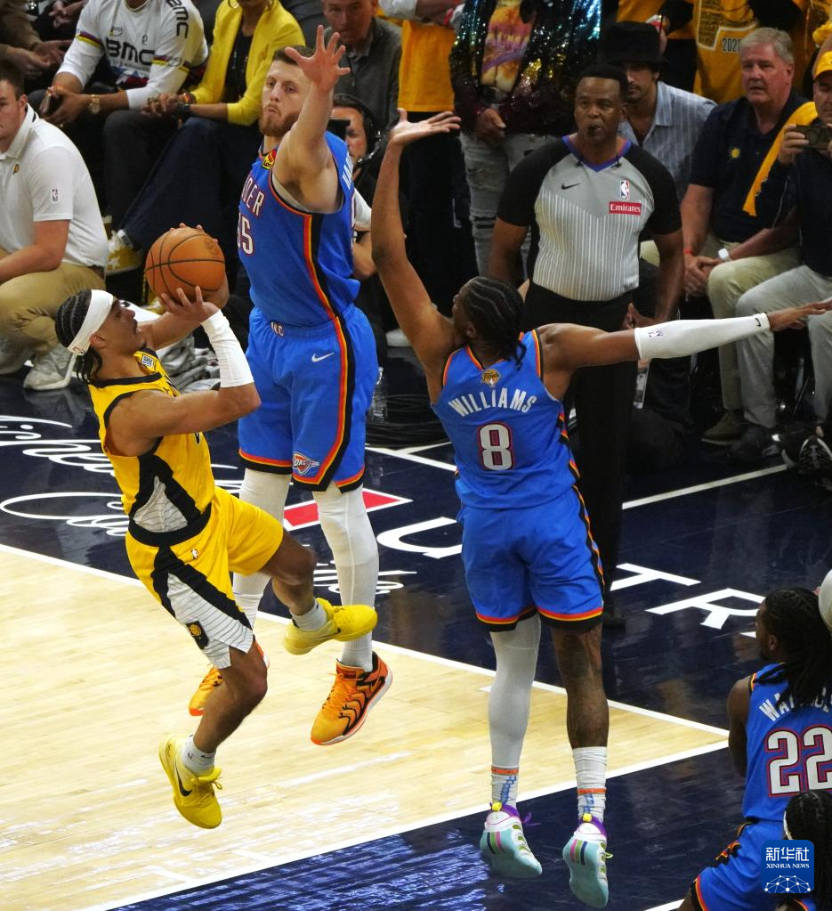 开云APP-包含国际比赛日NBA常规赛焦点战，印第安纳步行者刷新队史纪录，更衣室稳定，细节决定成败的词条